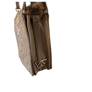 Kelly Wynne Metallic Taupe Crossbody Bag